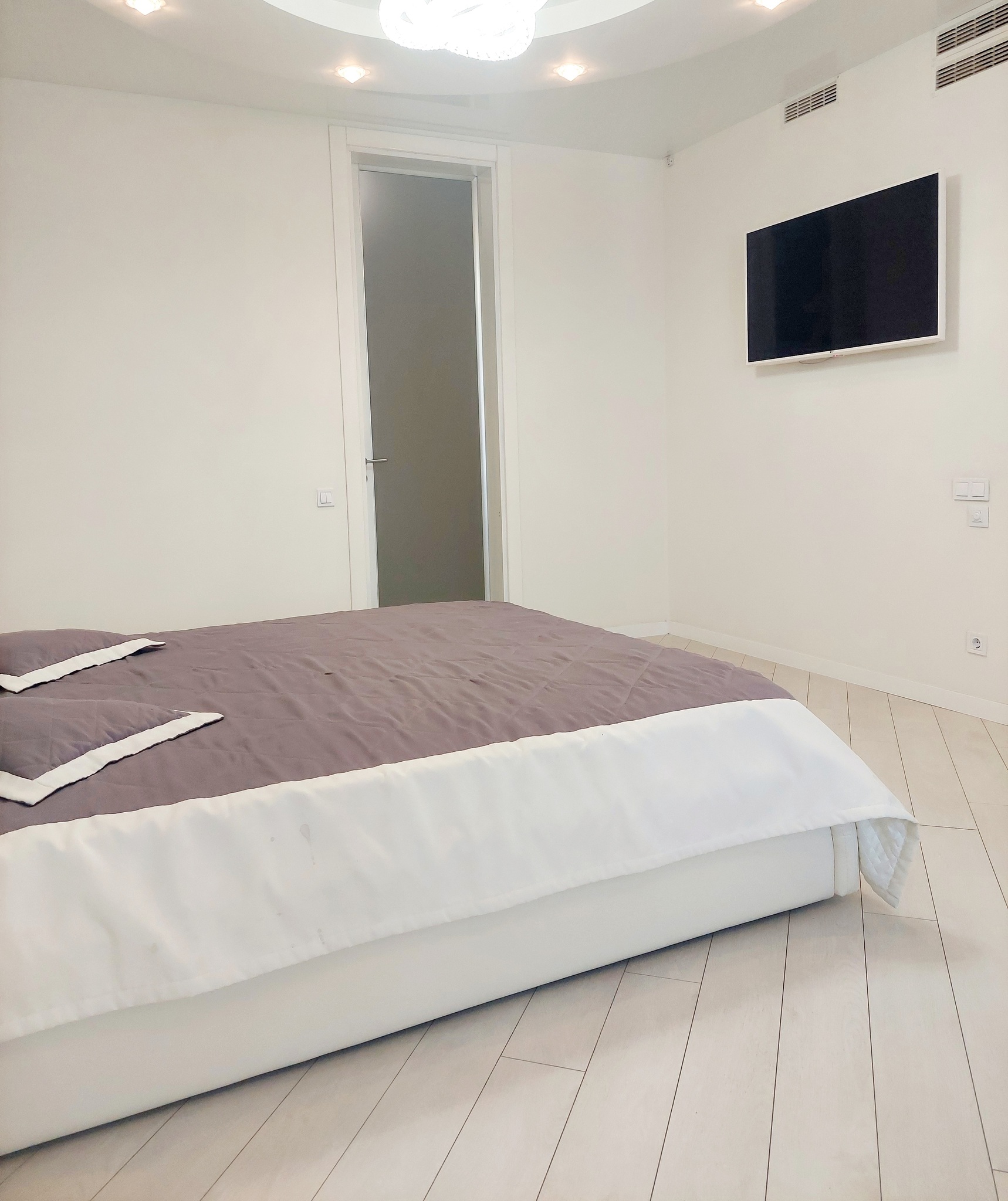 Продажа 3-комнатной квартиры 143 м², Данилевского ул., 26