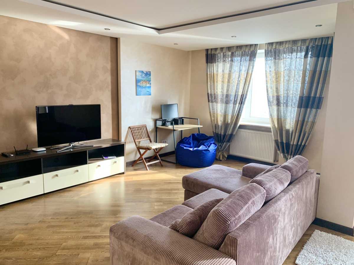 Продажа 1-комнатной квартиры 55 м², Ревуцкого ул., 9