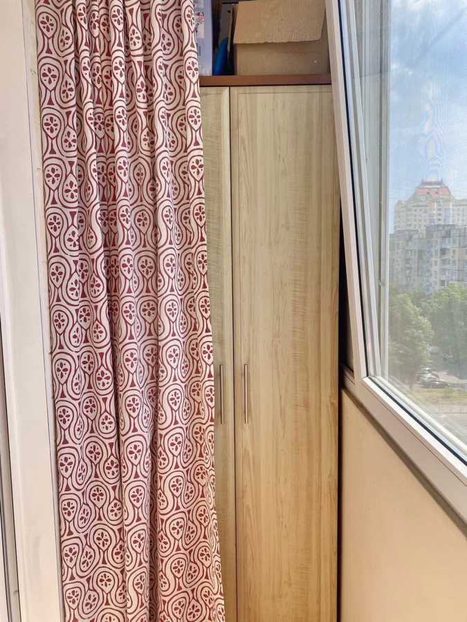 Продаж 2-кімнатної квартири 51 м², Оболонський просп., 28