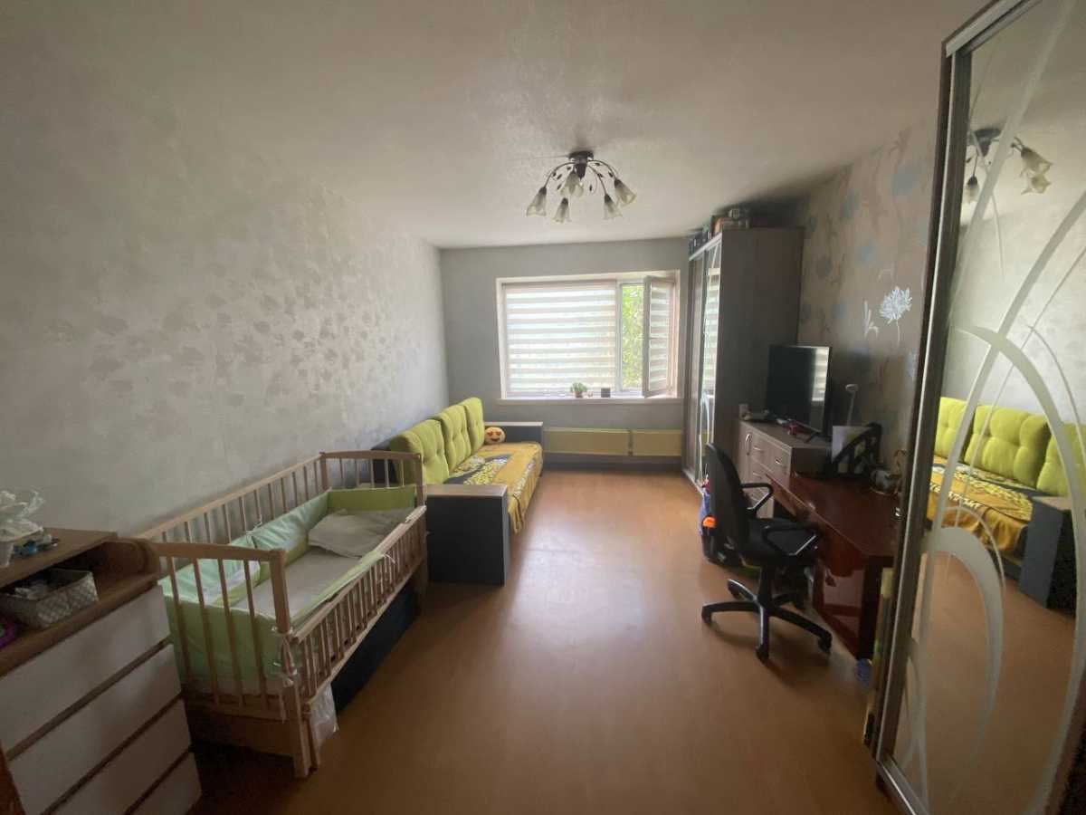 Продаж 3-кімнатної квартири 69.2 м², Теодора Драйзера вул.