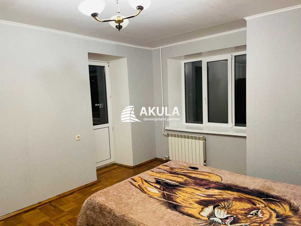 Продажа 2-комнатной квартиры 58 м², Симиренко ул.