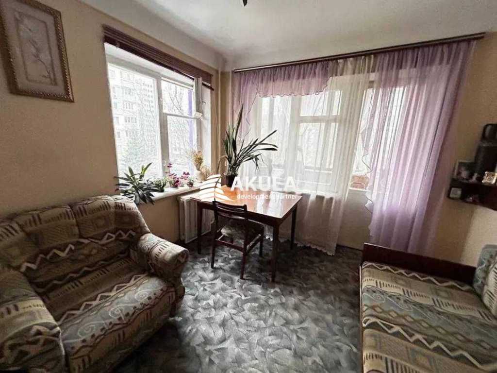 Продажа 2-комнатной квартиры 47 м², Академика Туполева ул.