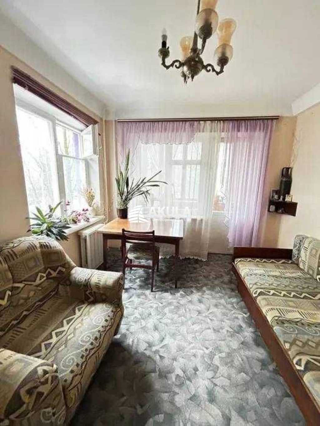 Продажа 2-комнатной квартиры 47 м², Академика Туполева ул.