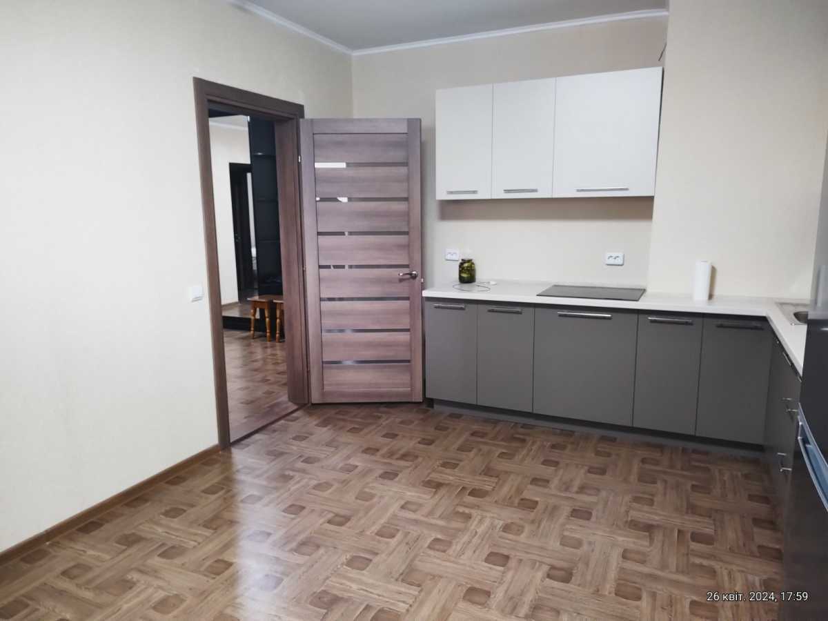 Продаж 2-кімнатної квартири 72 м², Ревуцького вул., 54