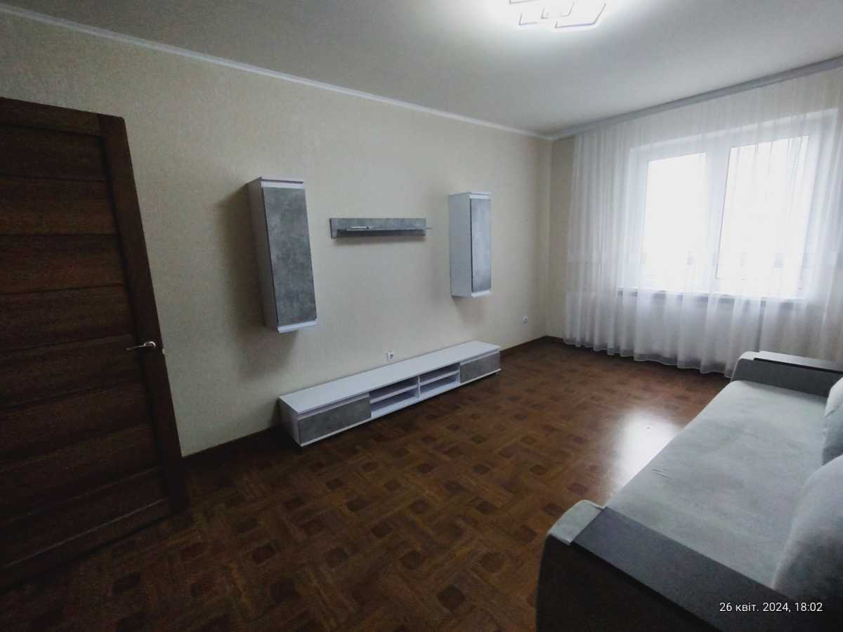 Продажа 2-комнатной квартиры 72 м², Ревуцкого ул., 54