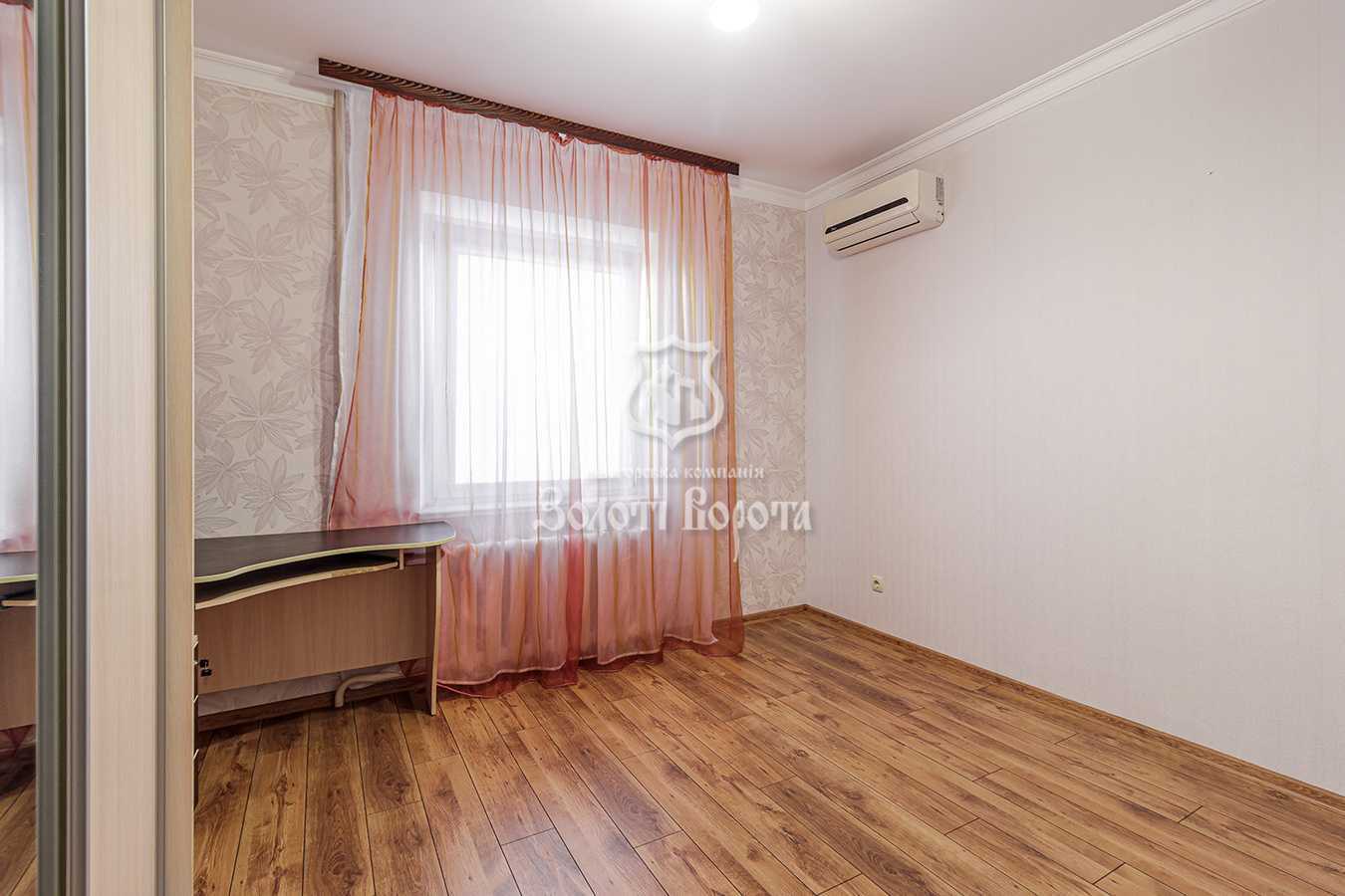 Продажа 3-комнатной квартиры 95.8 м², Радунская ул., 11А