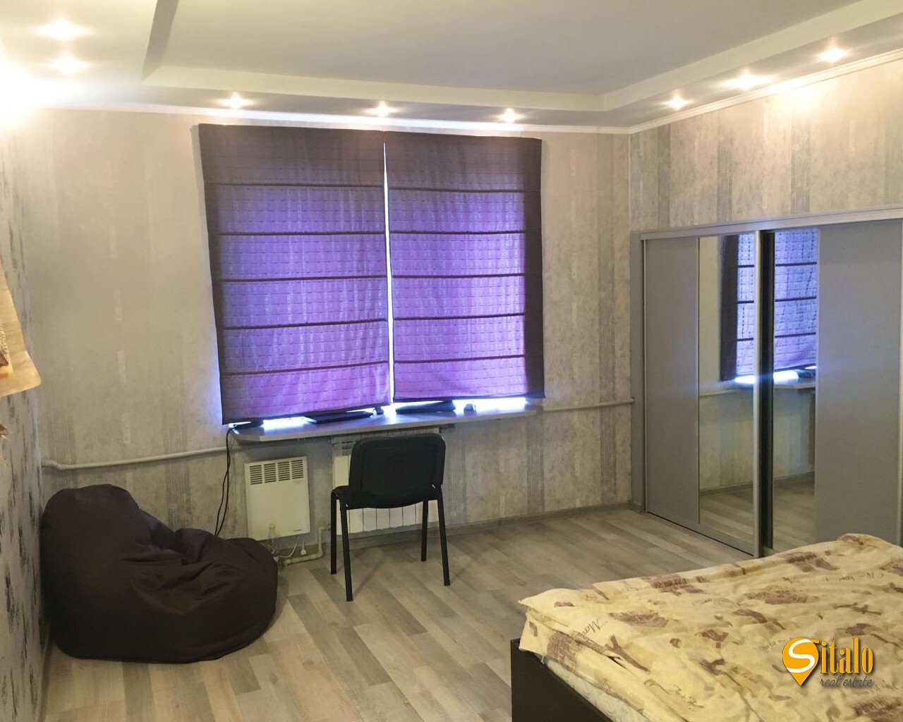 Продаж будинку 180 м²