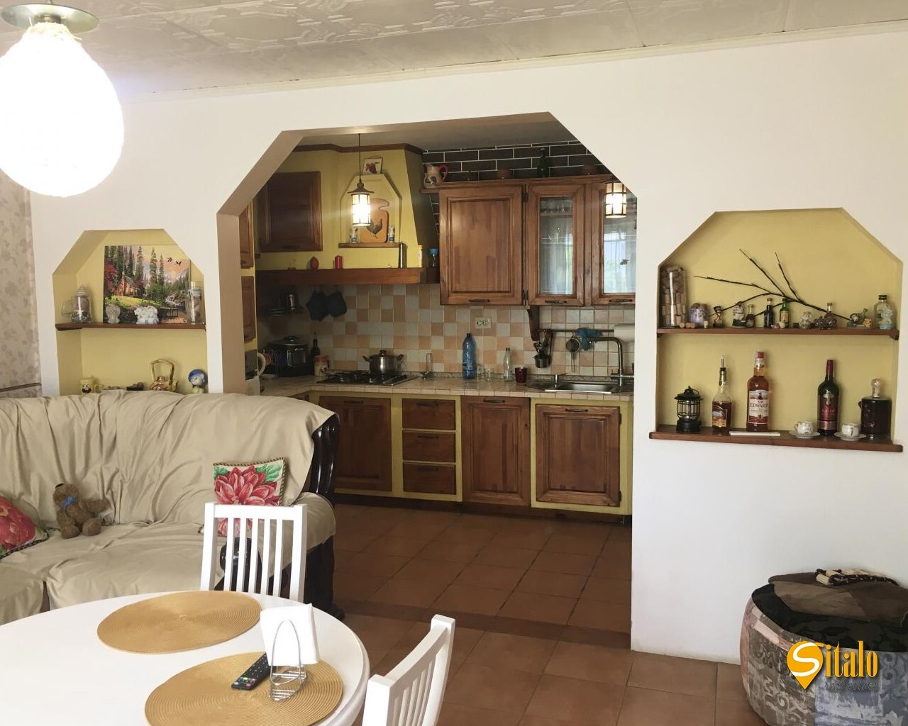 Продаж будинку 180 м²