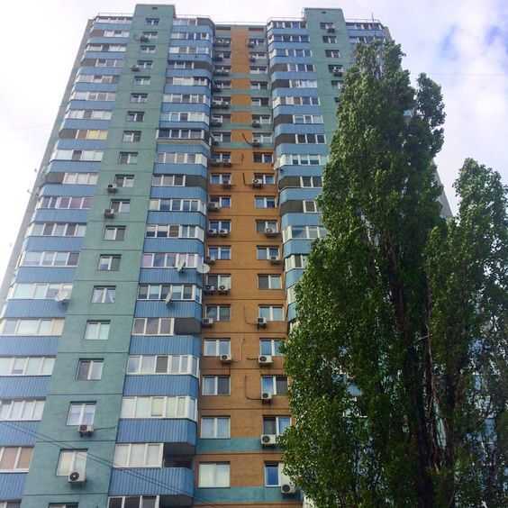 Продаж 2-кімнатної квартири 73 м², Краківська вул., 13В