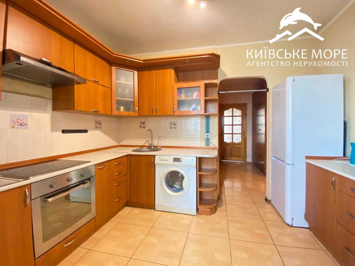 Продажа 3-комнатной квартиры 79 м², Марины Цветаевой ул., 12