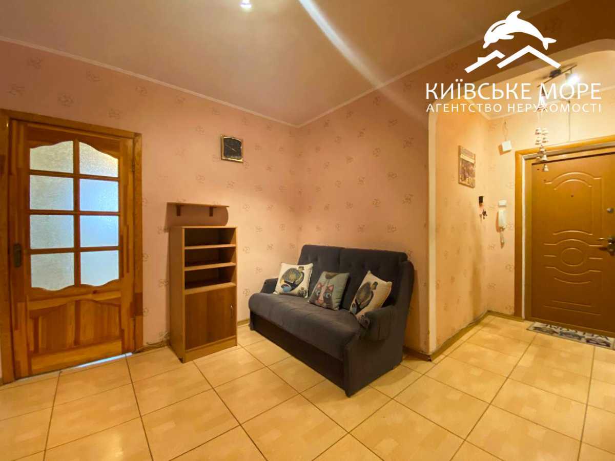 Продажа 3-комнатной квартиры 79 м², Марины Цветаевой ул., 12