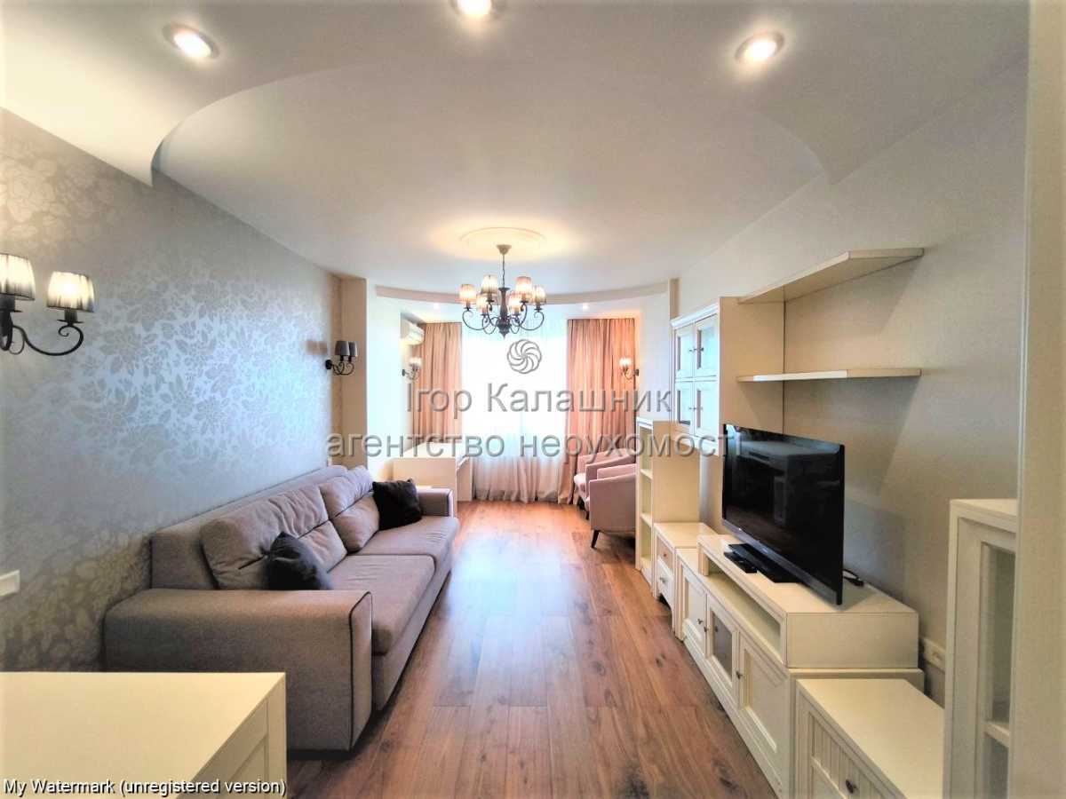 Продажа 1-комнатной квартиры 53.2 м², Победы просп., 121А