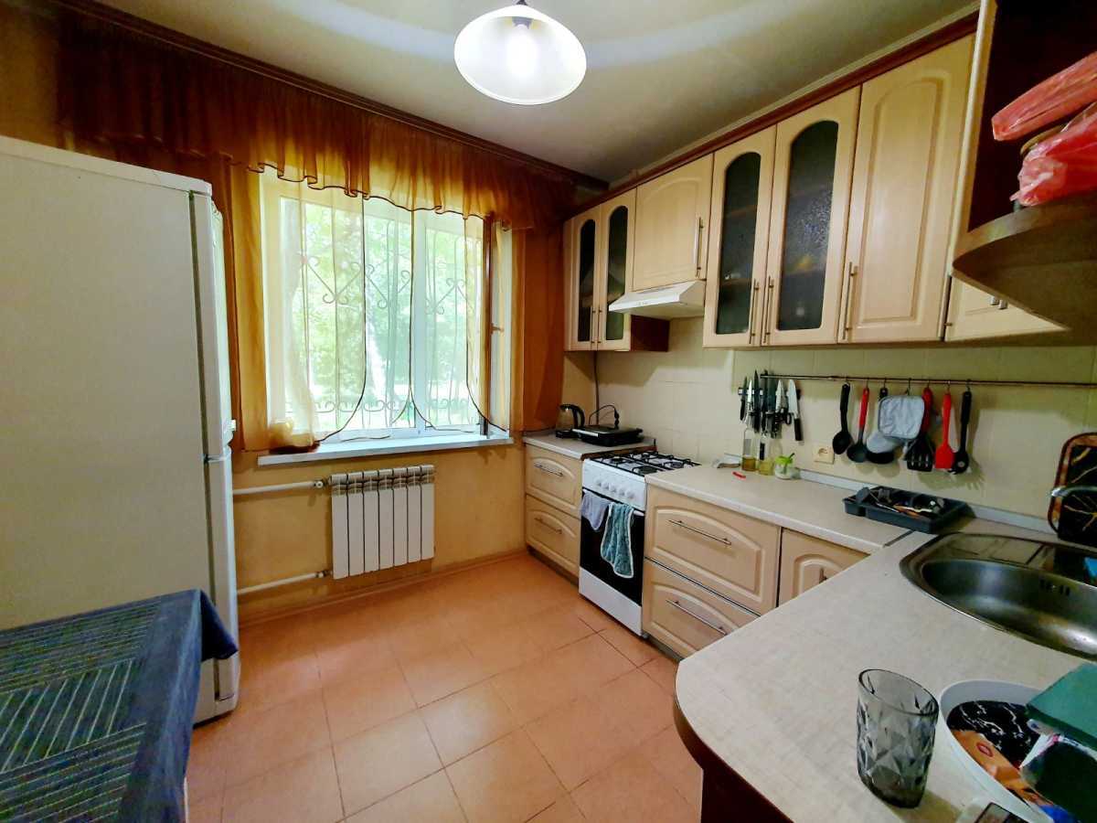 Продаж 2-кімнатної квартири 52 м², Академіка Корольова просп., 6