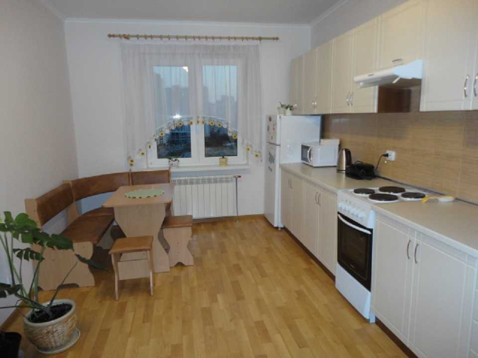 Продаж 2-кімнатної квартири 74 м², Петра Григоренка просп., 14