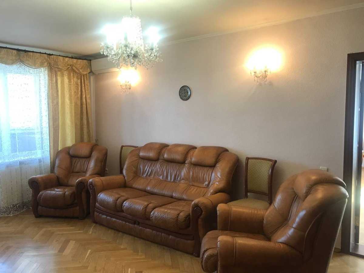 Продажа 3-комнатной квартиры 73.1 м², Флоренции ул., 5