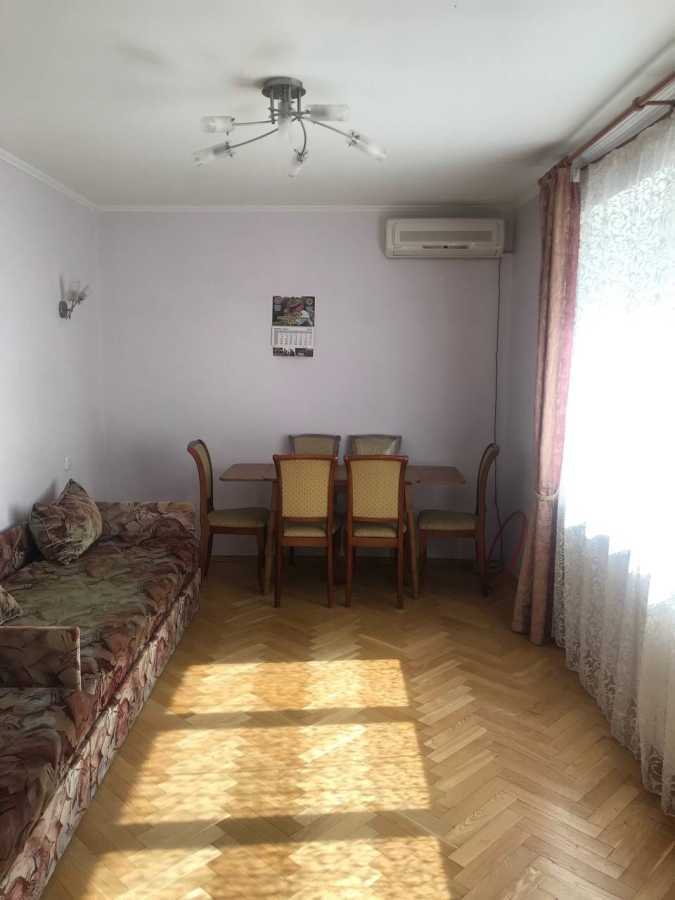 Продаж 3-кімнатної квартири 73.1 м², Флоренції вул., 5