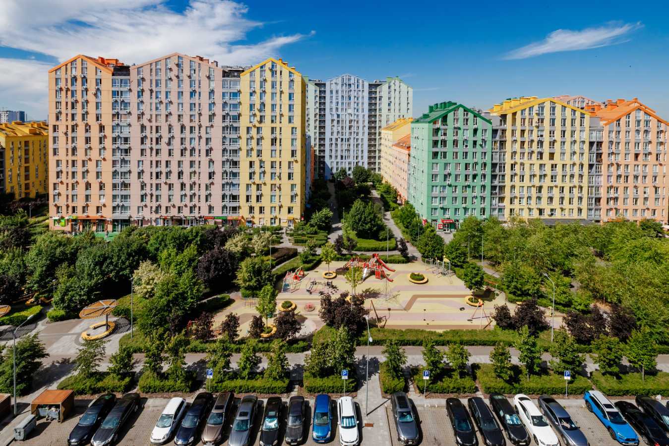 Продажа 3-комнатной квартиры 102.3 м², Регенераторная ул., 4, КОРПУС 6