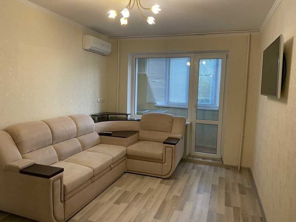 Оренда 1-кімнатної квартири 40 м², Писаржевського вул., вул.11