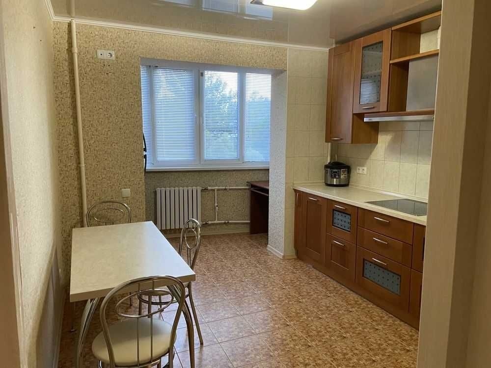 Оренда 1-кімнатної квартири 40 м², Писаржевського вул., вул.11