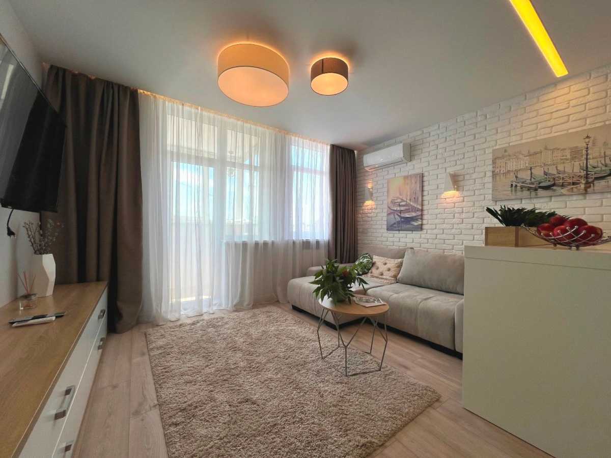 Продажа 1-комнатной квартиры 37.6 м², Елены Пчилки ул., 3В