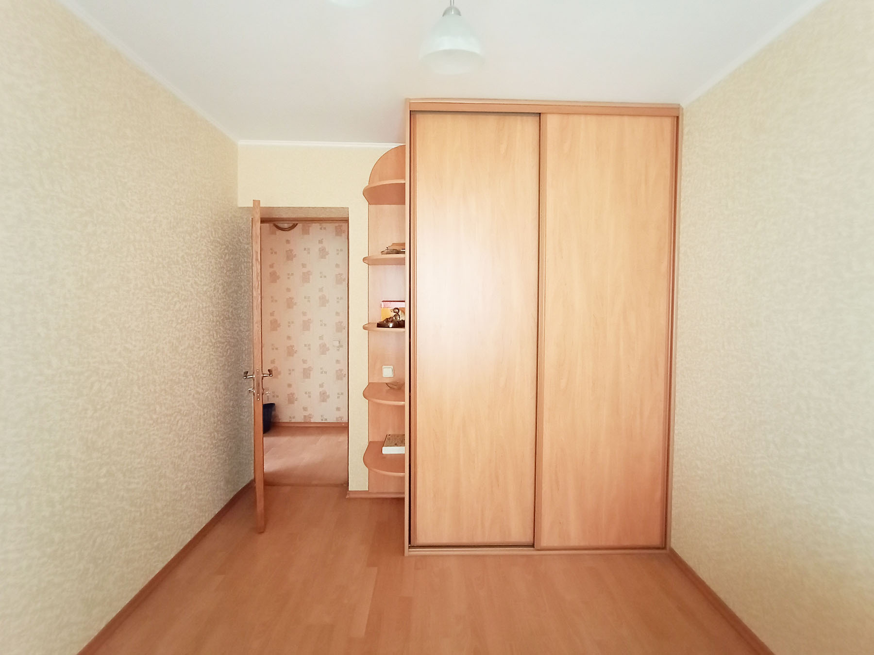 Продаж 3-кімнатної квартири 72 м², Павла Тичини просп., 4