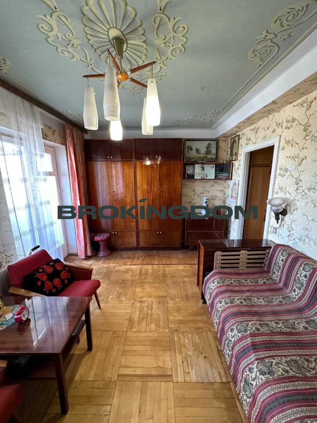 Продаж 1-кімнатної квартири 35 м², Перова бул., 25А