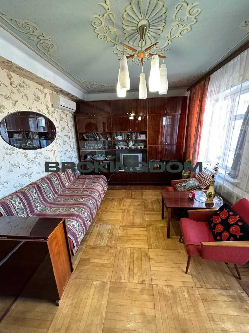 Продаж 1-кімнатної квартири 35 м², Перова бул., 25А