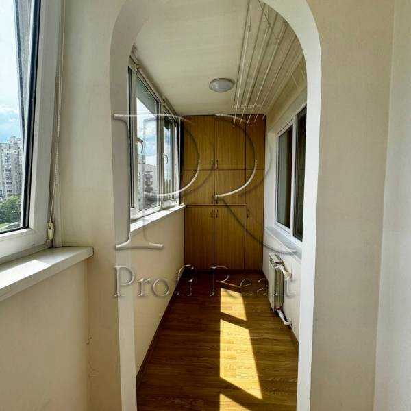 Продажа 2-комнатной квартиры 58 м², Академика Королева просп., 2А