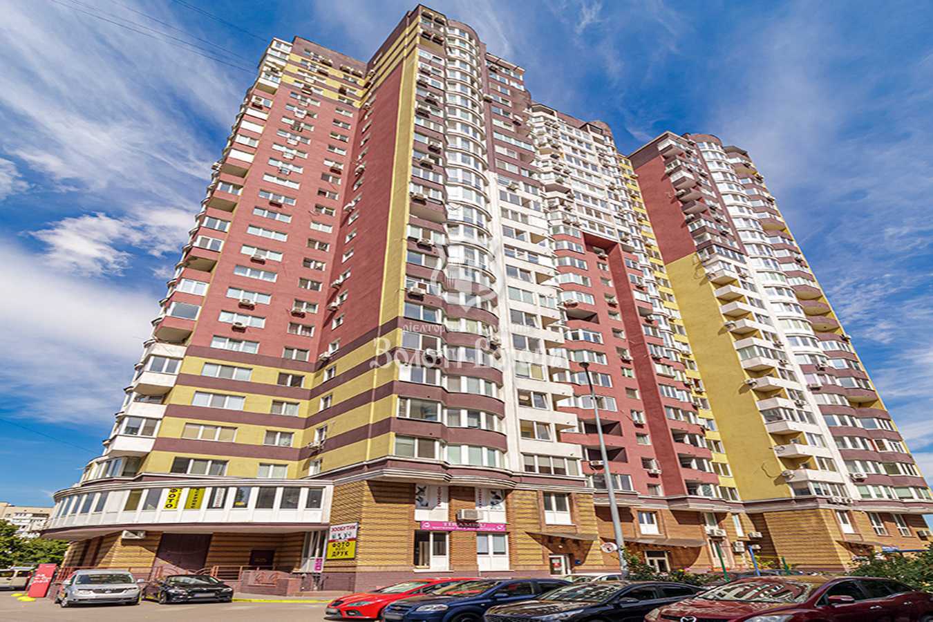 Продаж 2-кімнатної квартири 70 м², Харківське шосе, 182