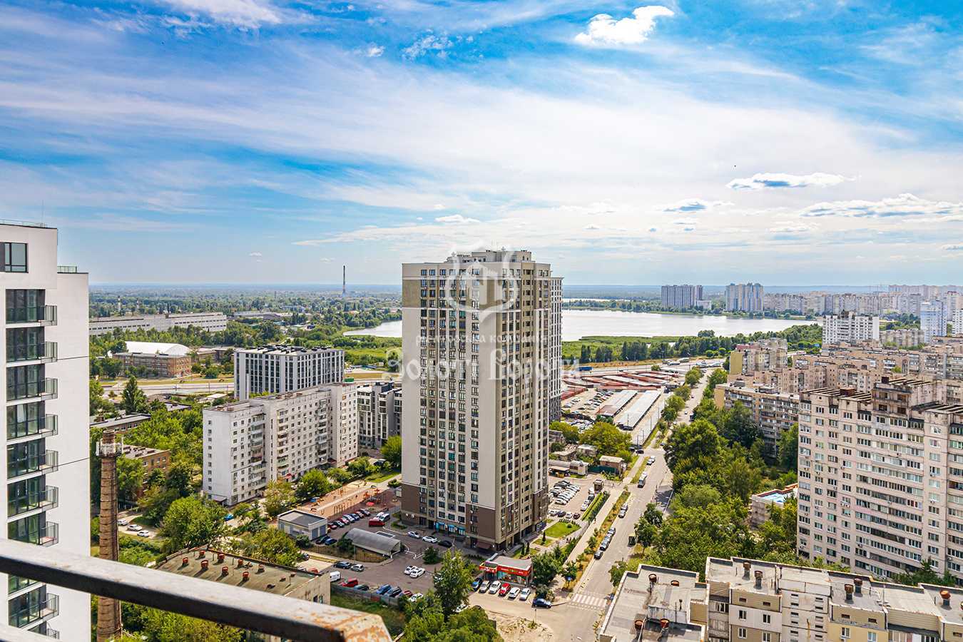 Продажа 2-комнатной квартиры 70 м², Харьковское шоссе, 182