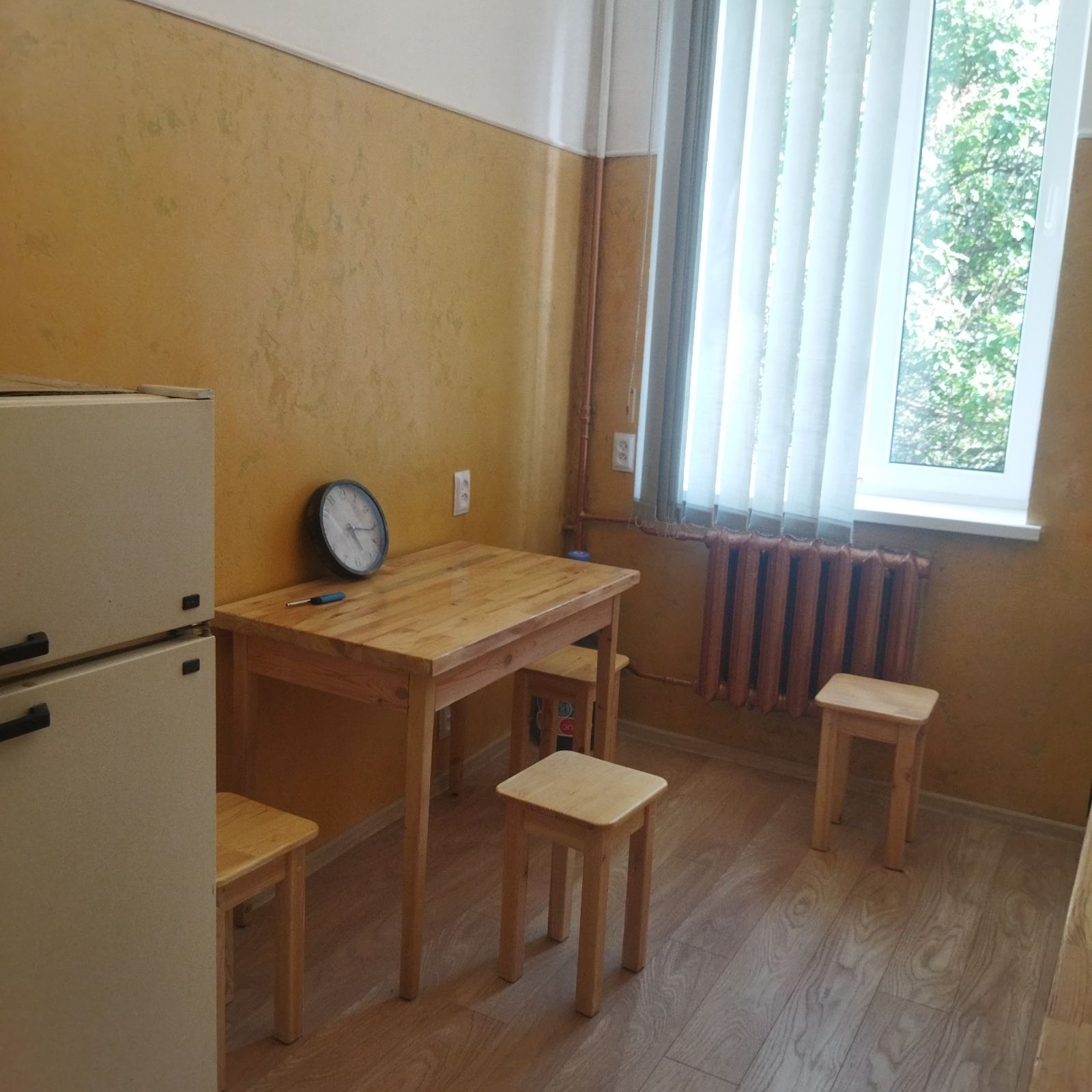 Оренда 3-кімнатної квартири 58 м², Воскресенська вул., 6А