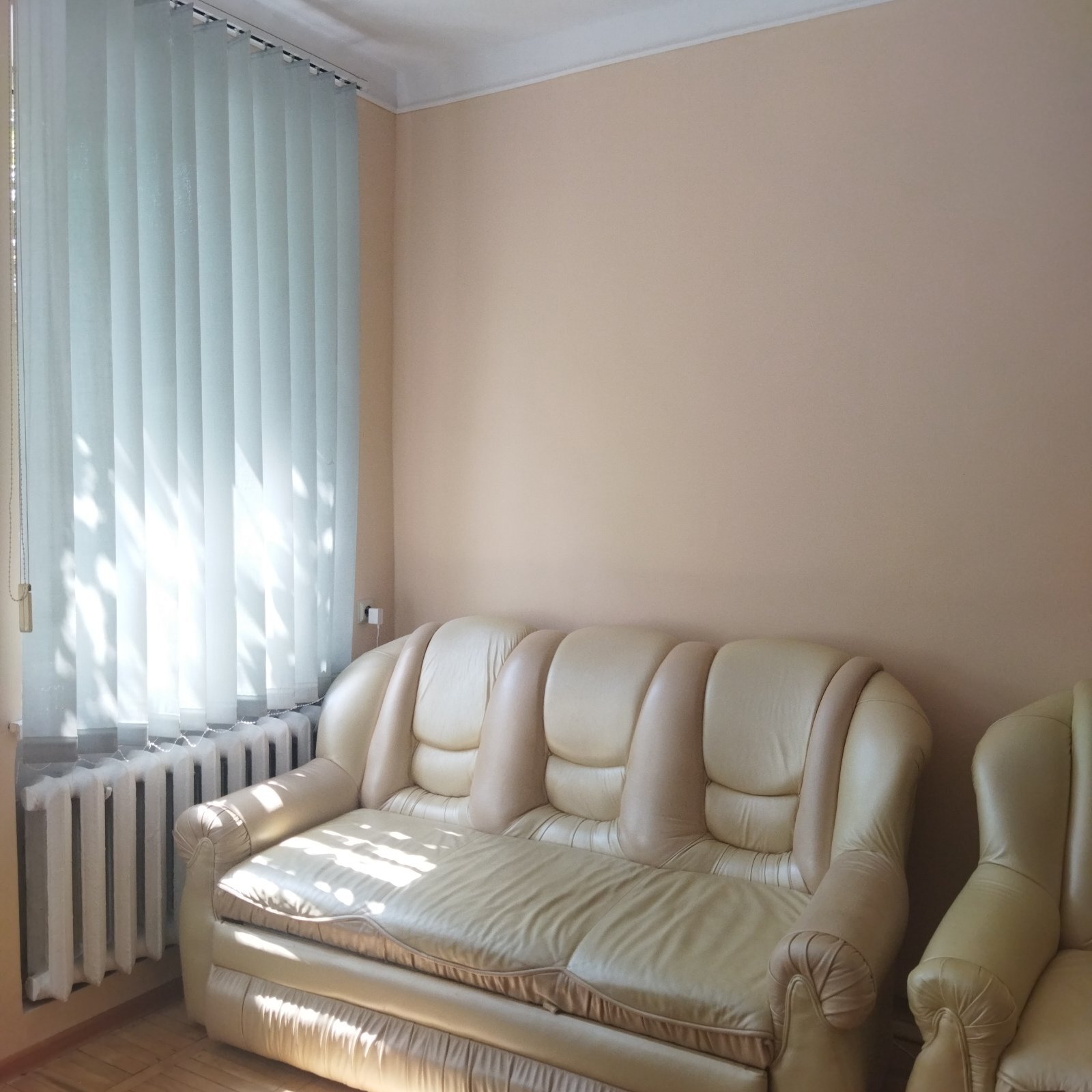 Оренда 3-кімнатної квартири 58 м², Воскресенська вул., 6А
