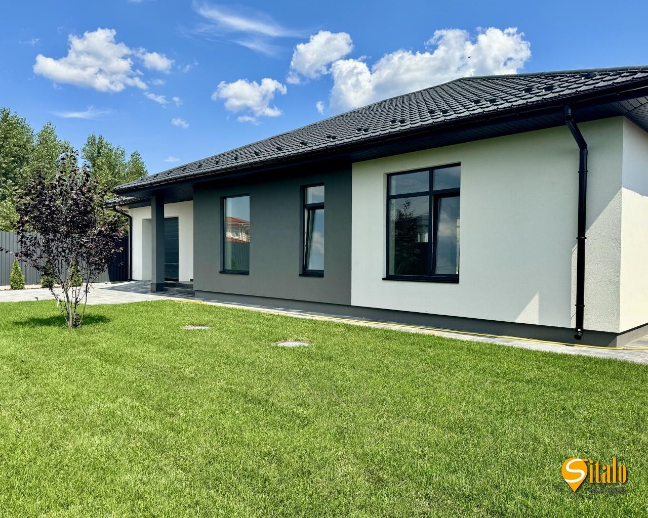 Продажа дома 200 м², 1-я Озерная ул.