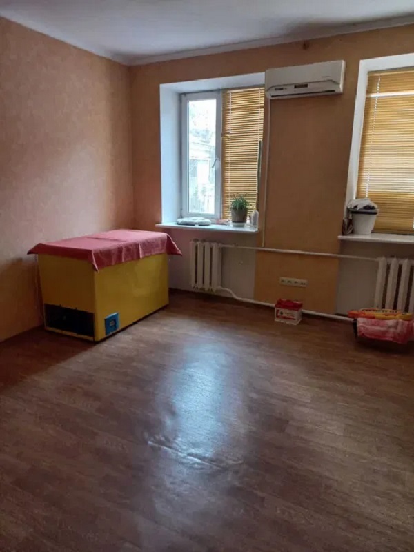 Продаж 4-кімнатної квартири 127 м², Новосельского вул.