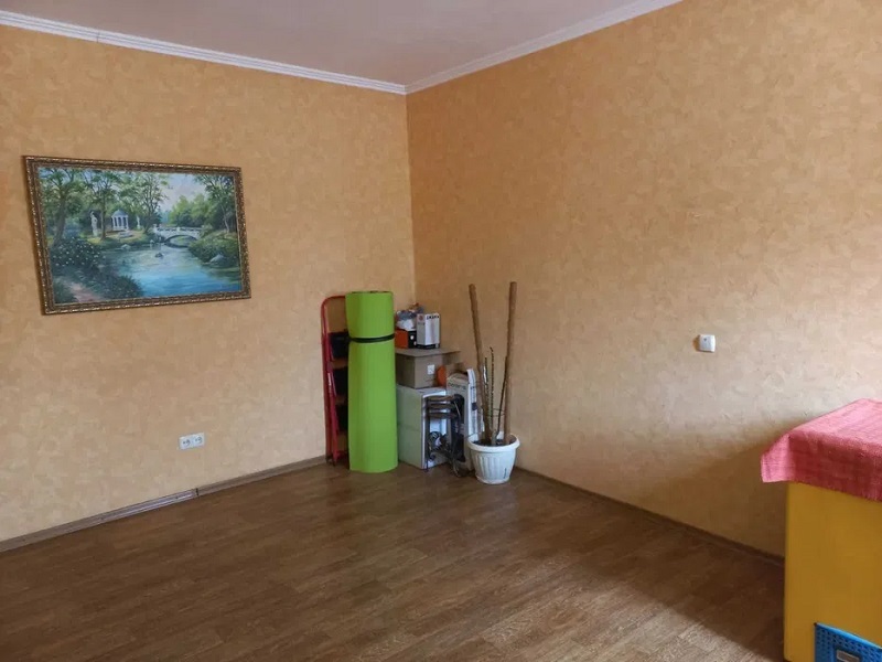 Продаж 4-кімнатної квартири 127 м², Новосельского вул.