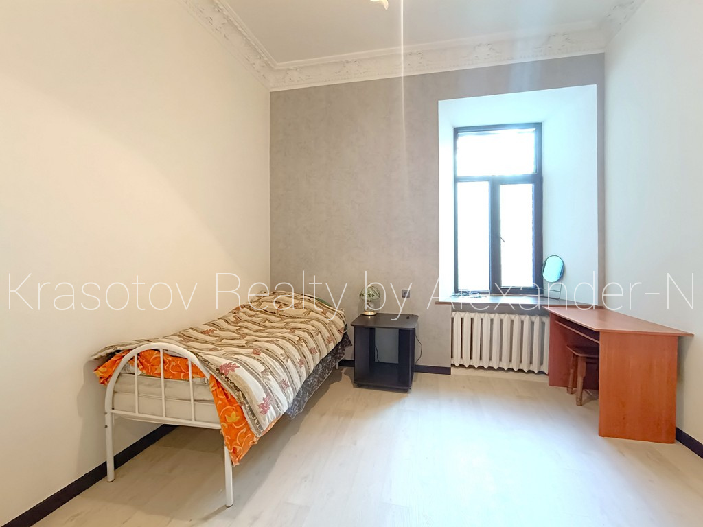 Продажа 3-комнатной квартиры 93 м², Шмидта Лейтенанта ул., 20