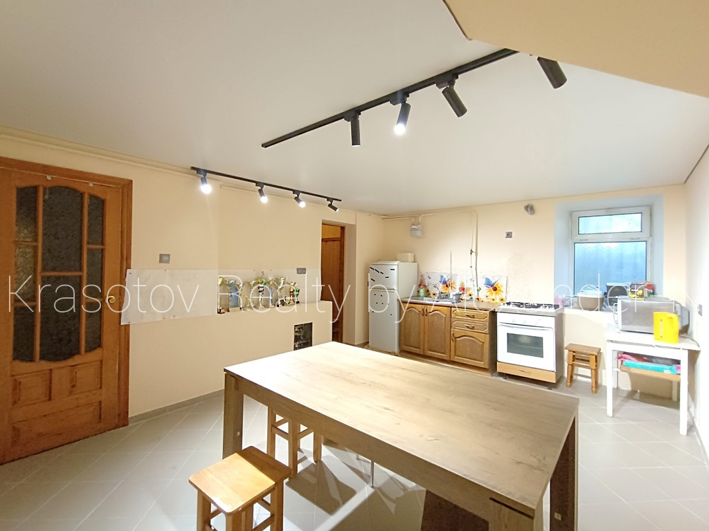 Продажа 3-комнатной квартиры 93 м², Шмидта Лейтенанта ул., 20