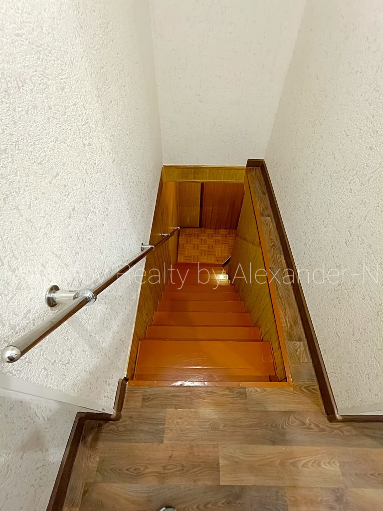 Продажа 3-комнатной квартиры 93 м², Шмидта Лейтенанта ул., 20