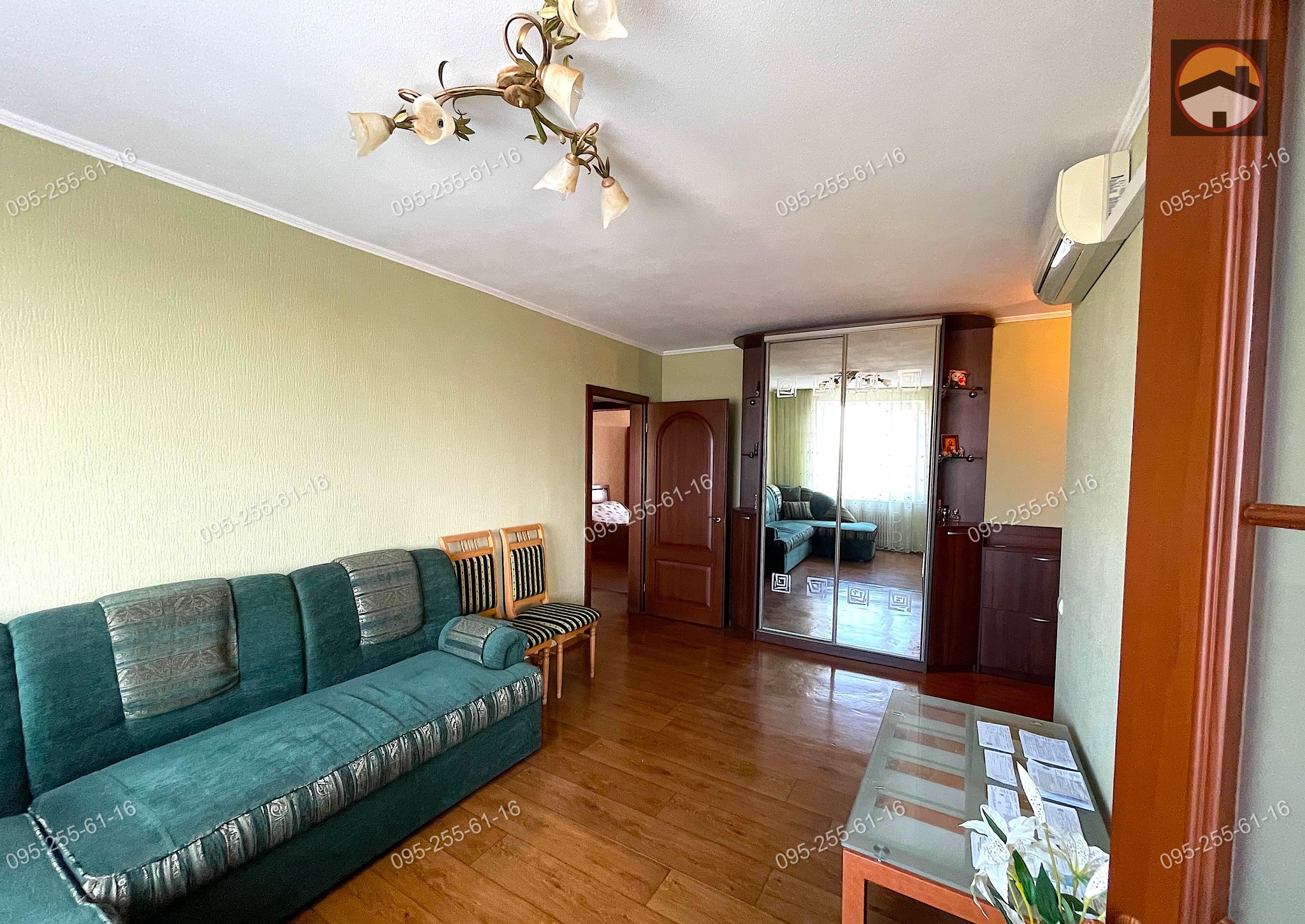 Продажа 4-комнатной квартиры 90 м², Героев Труда ул., 20/321