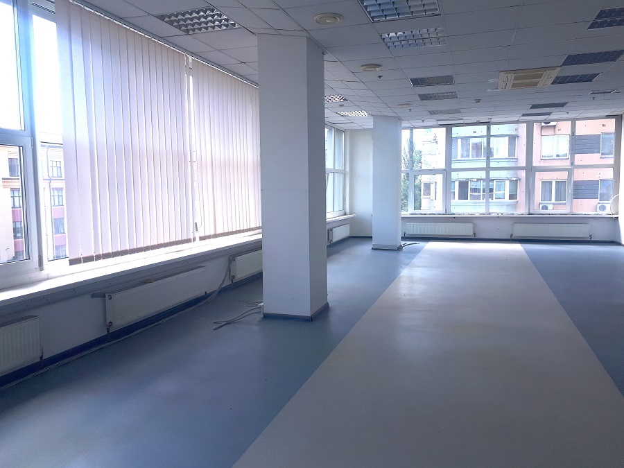 Оренда офісу 1000 м², Раїси Окіпної вул., 8Б