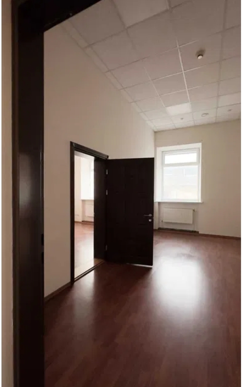 Оренда офісу 285 м², Приморская вул.