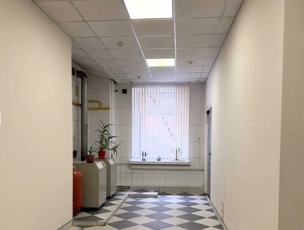 Оренда офісу 285 м², Приморская вул.