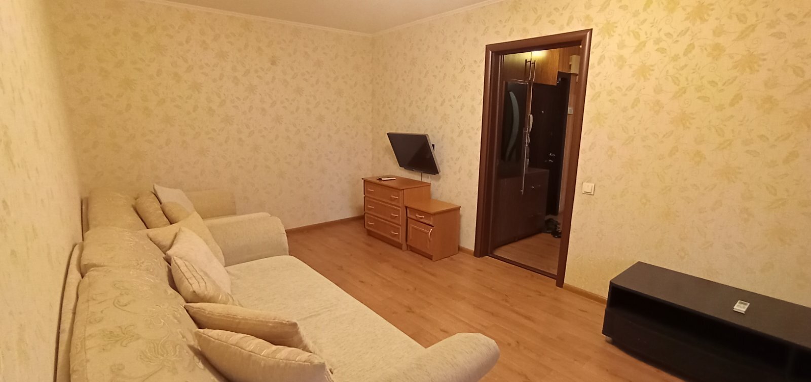 Продаж 3-кімнатної квартири 57 м², Бурштинова вул., 75