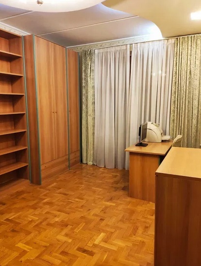Оренда 3-кімнатної квартири 98 м², Героїв Крут вул., 1