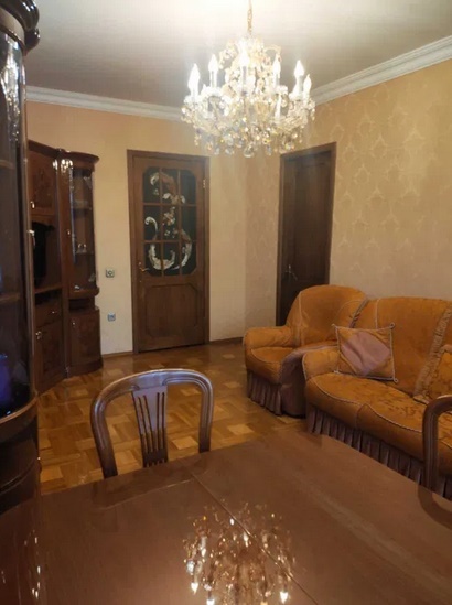 Оренда 3-кімнатної квартири 98 м², Героїв Крут вул., 1