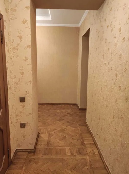 Оренда 3-кімнатної квартири 98 м², Героїв Крут вул., 1