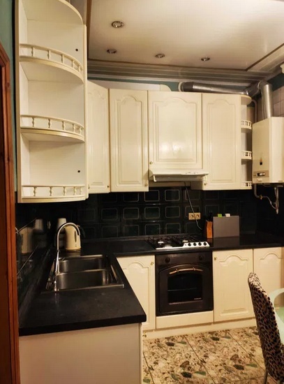 Оренда 3-кімнатної квартири 98 м², Героїв Крут вул., 1