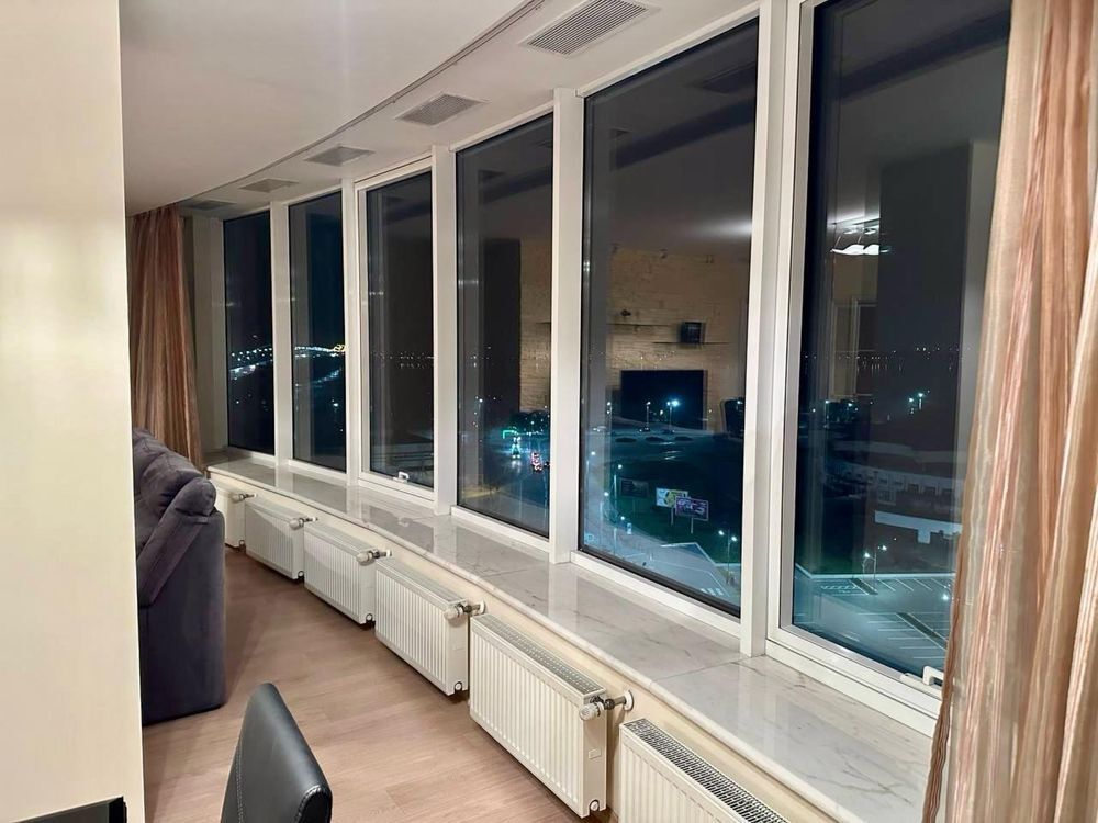 Продаж 2-кімнатної квартири 117 м², Глінки вул., 2