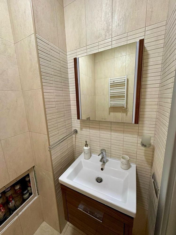 Продаж 2-кімнатної квартири 117 м², Глінки вул., 2