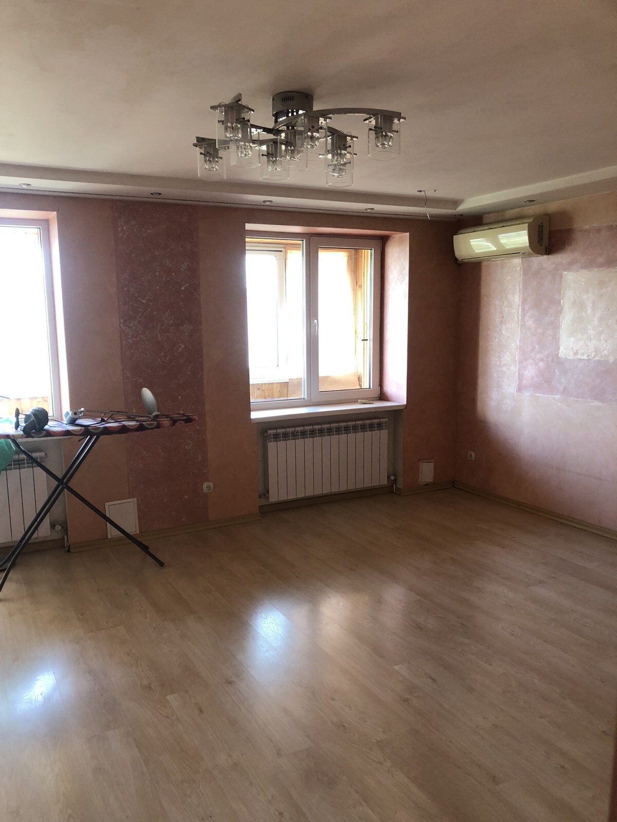 Продажа 3-комнатной квартиры 95 м², Осенняя ул., 13А